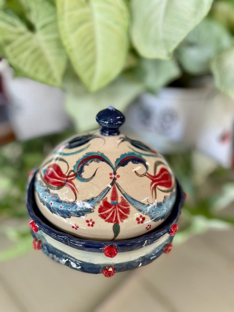 Butter or Cheese Dish