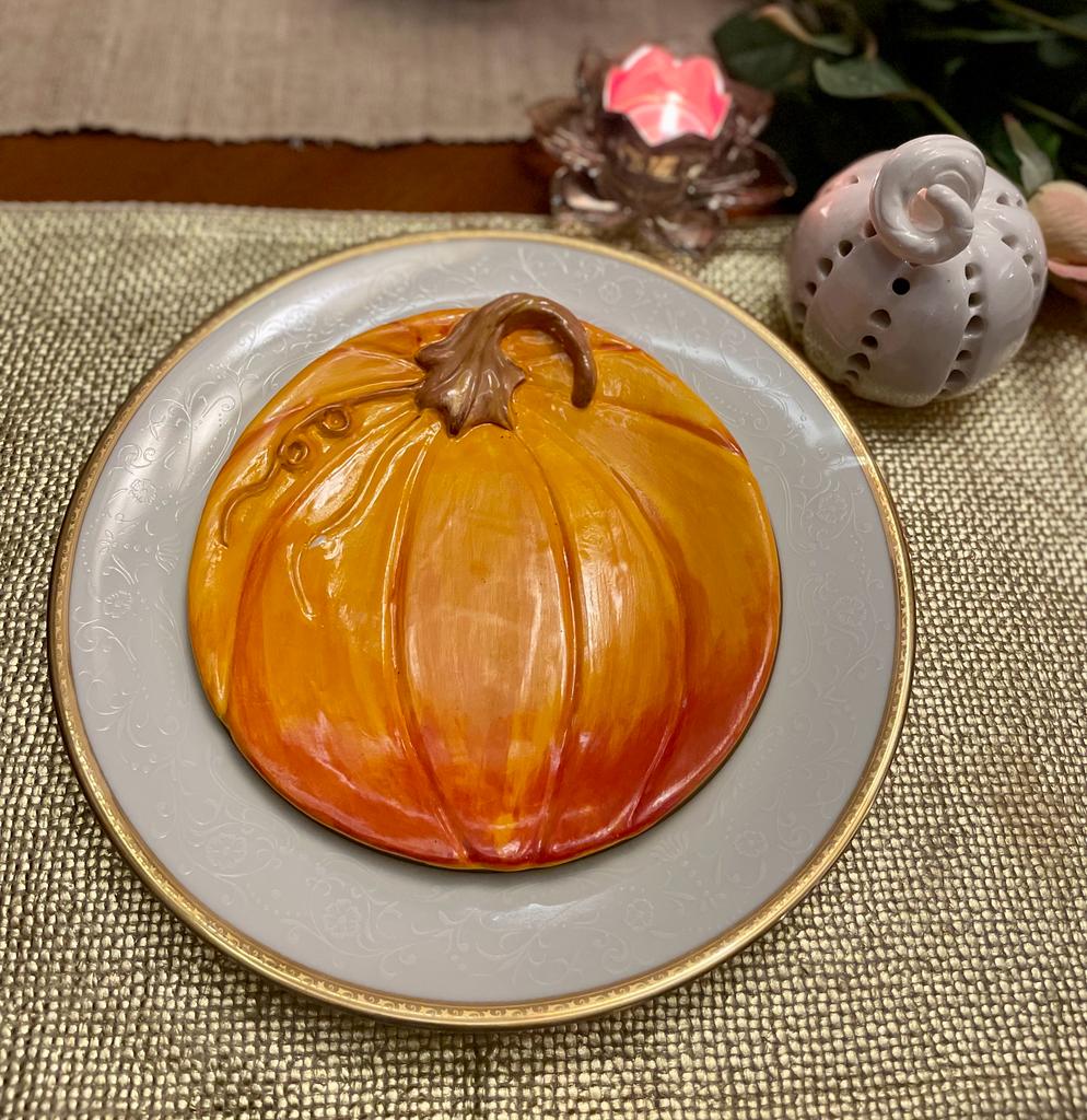Deep orange pumpkin platter 2
