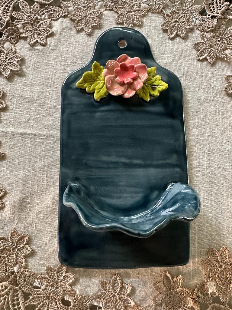 Blue wall hanging(soup dish)