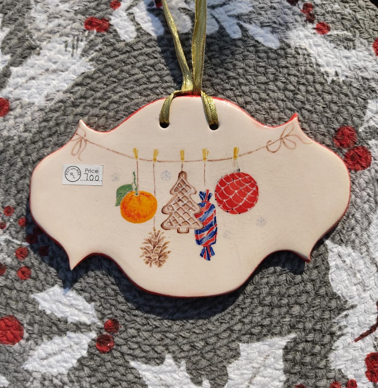 Oval Hanging Plate