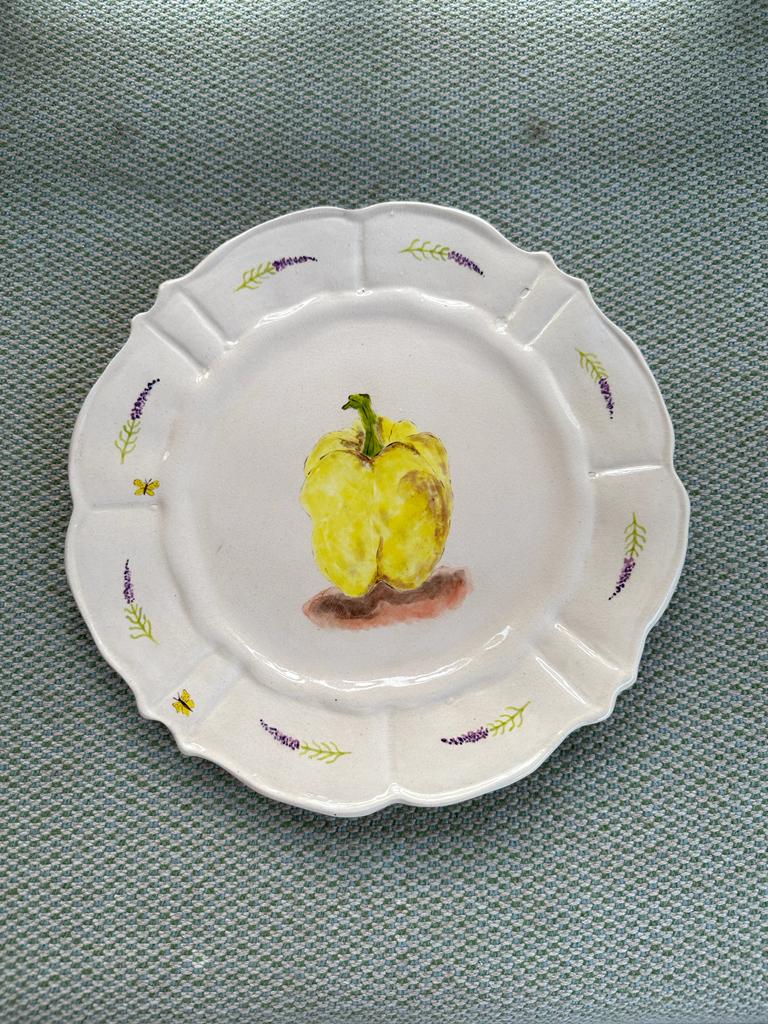 Round salad plate