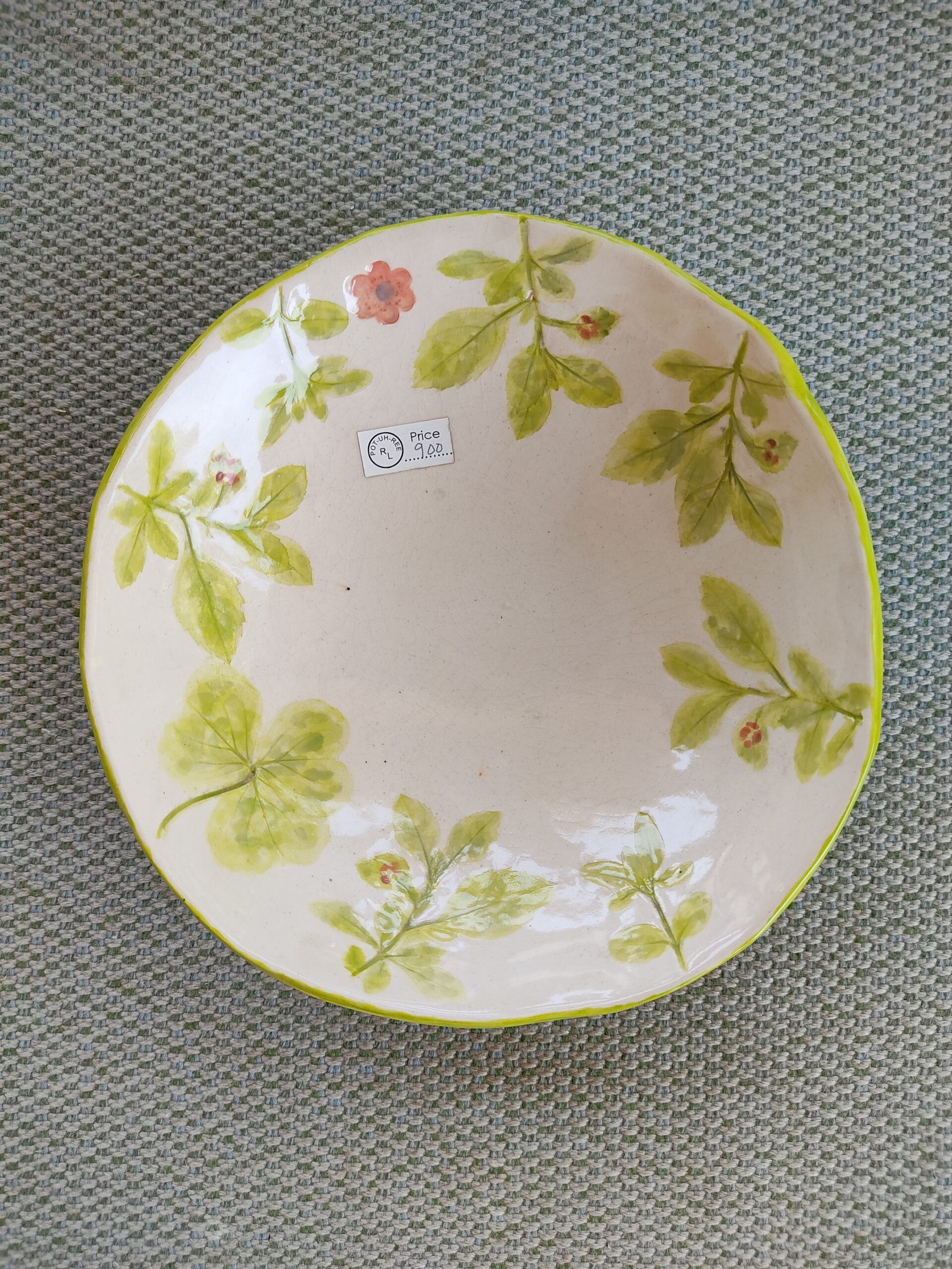 Bowl with leaf impression
