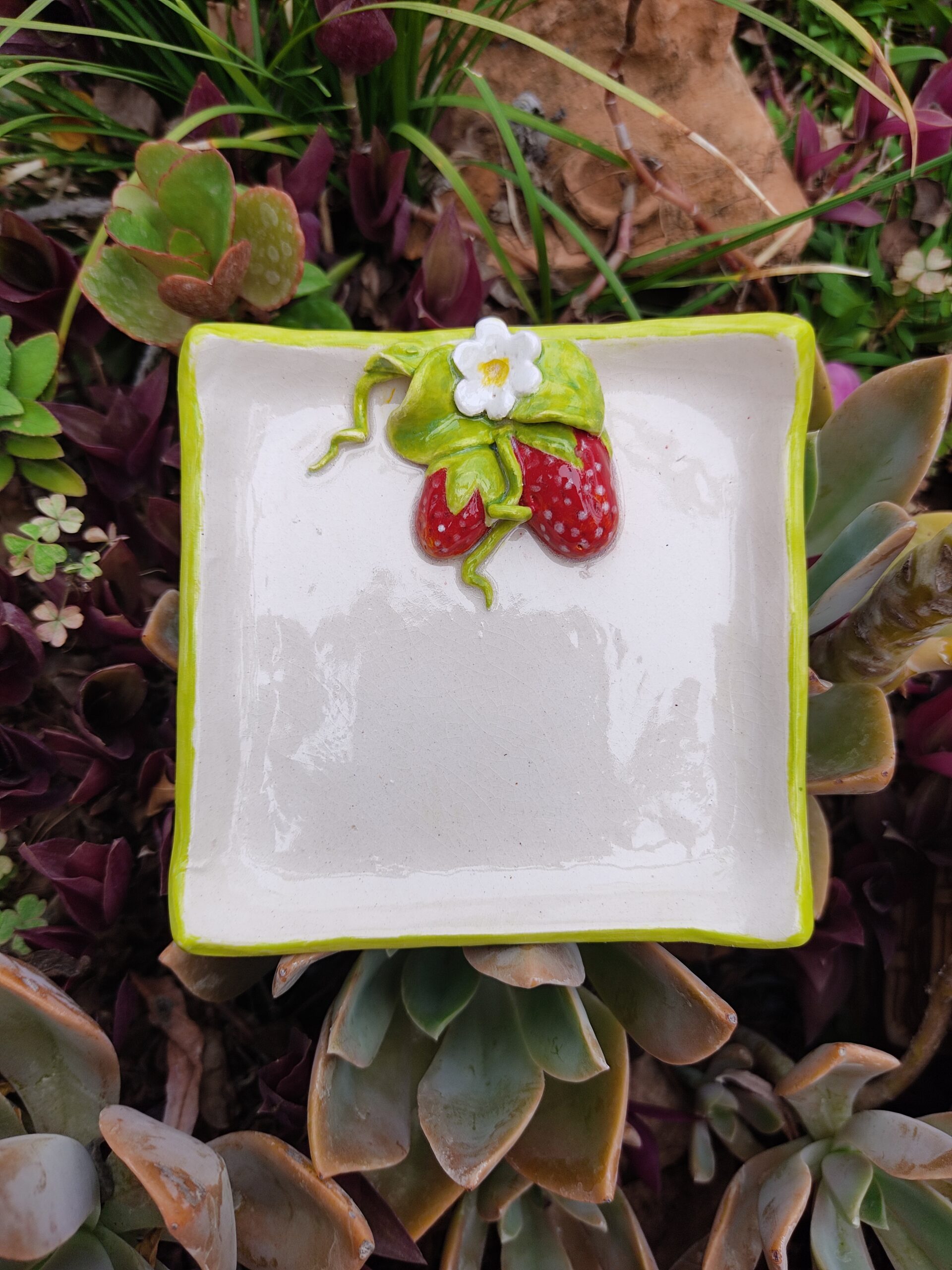Strawberry square small  plate