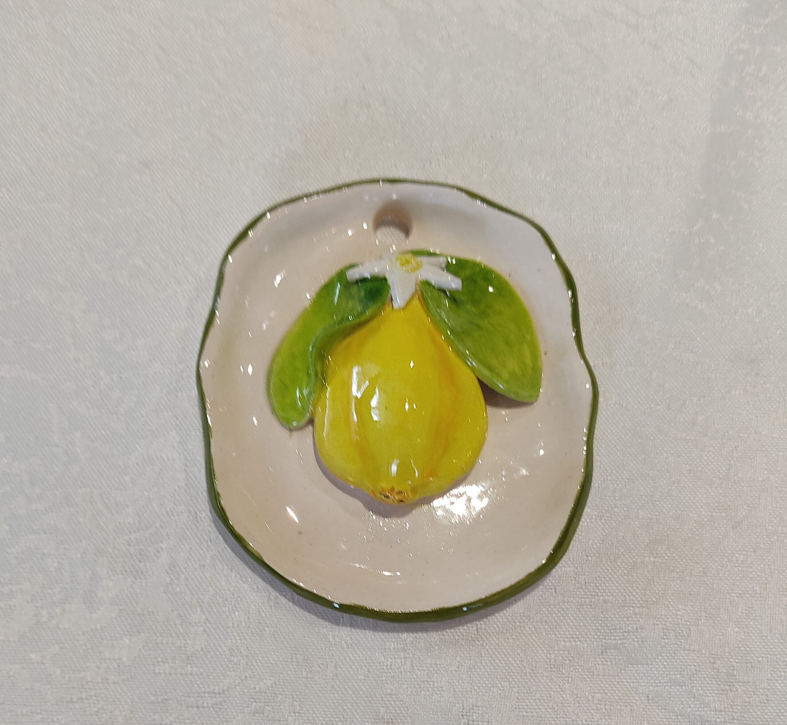 Pear small hanging