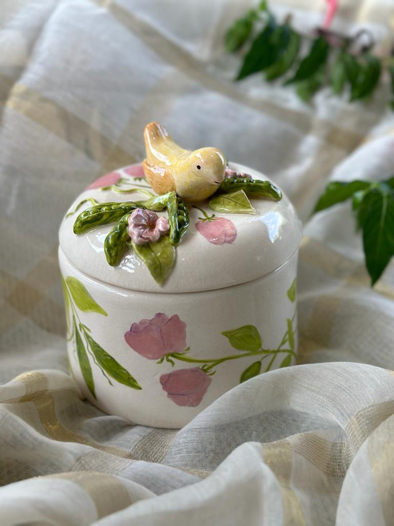 Peas and bird box