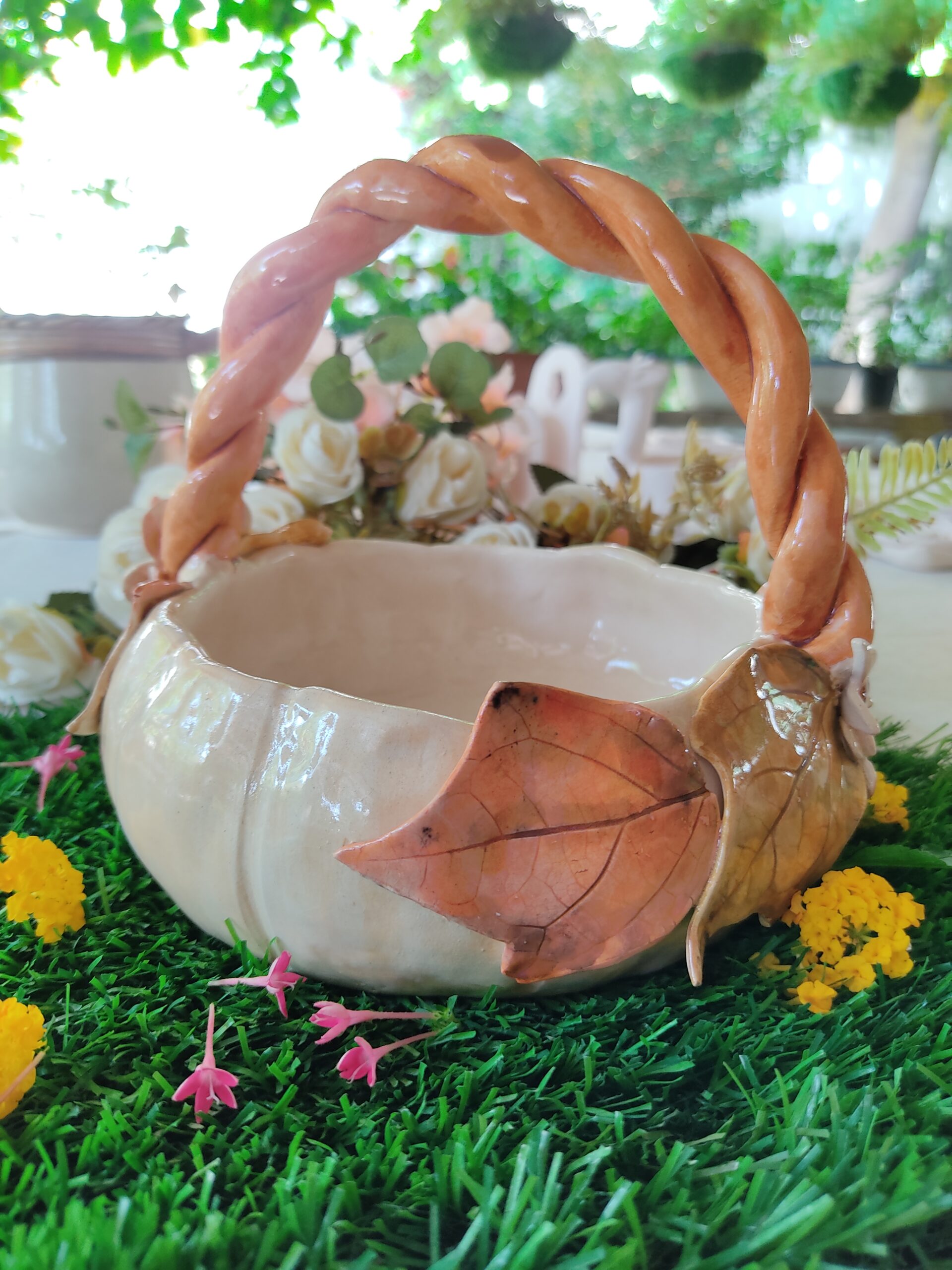 Medium pumpkin basket