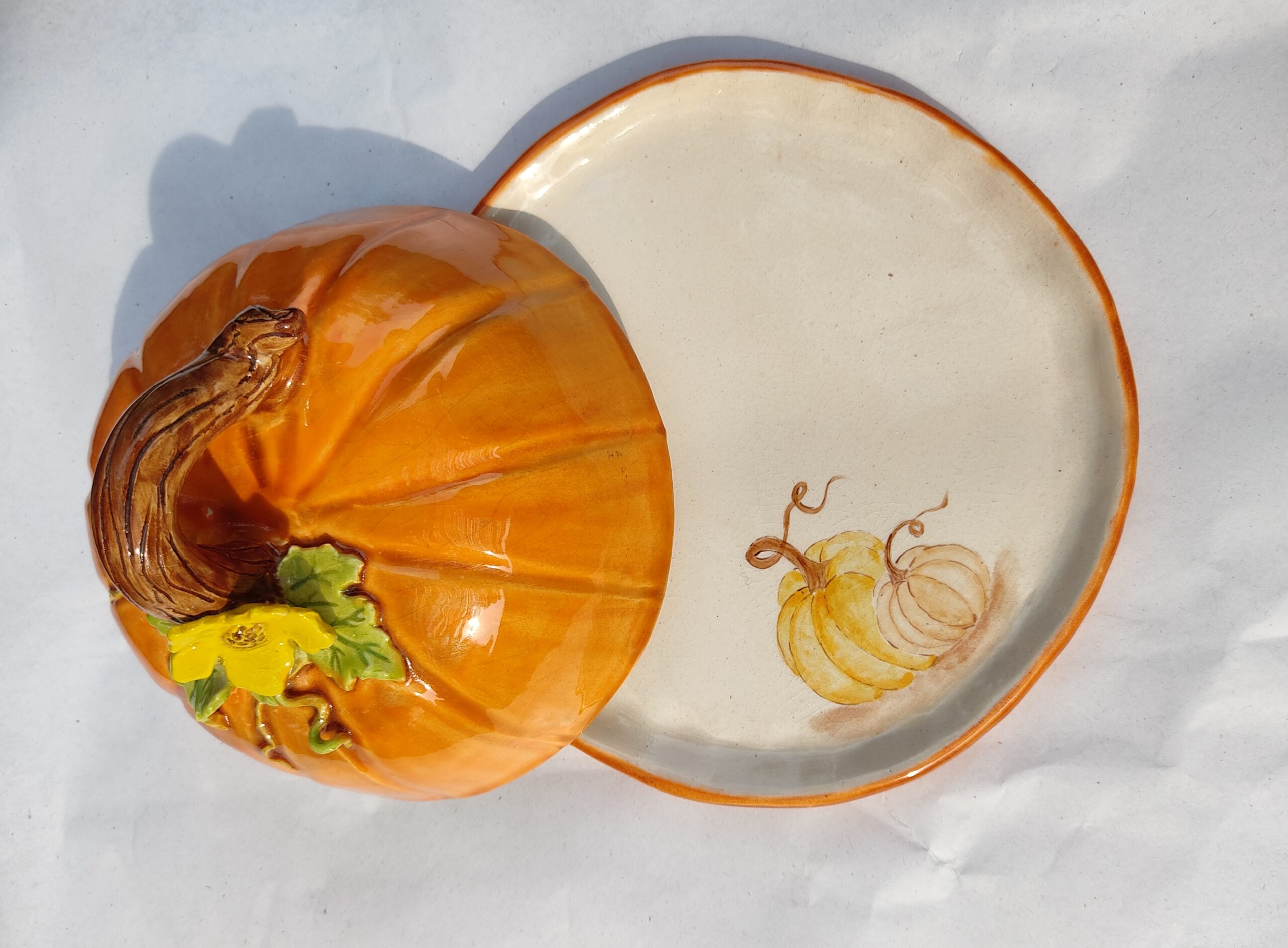 Pumpkin butterdish