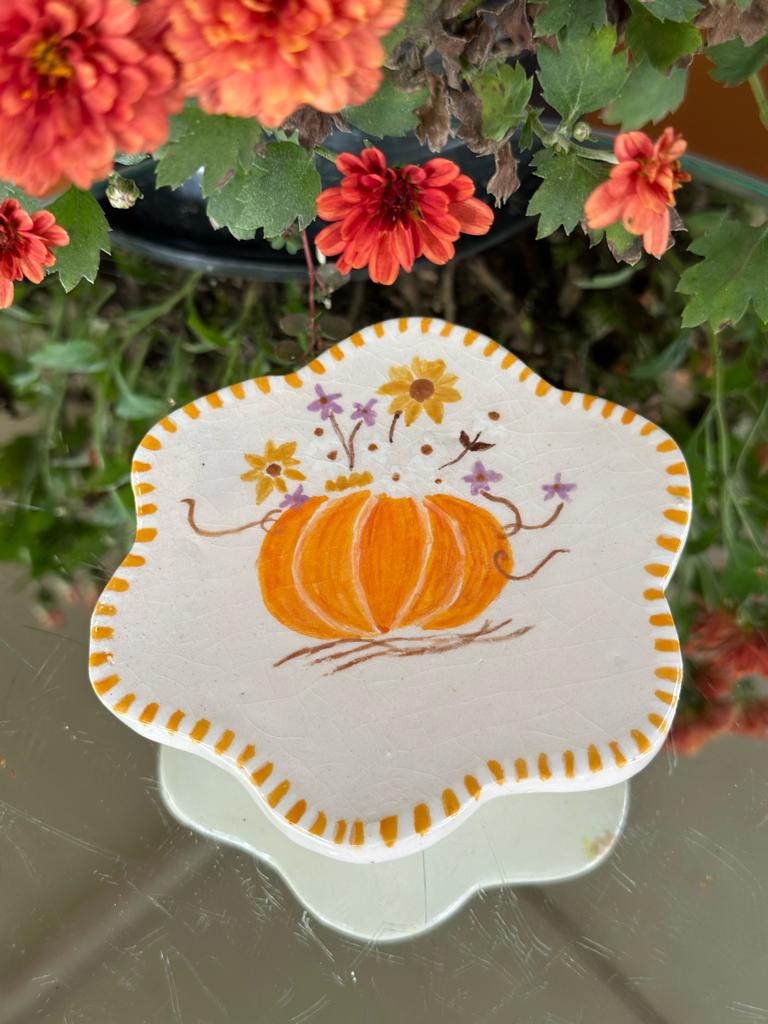 Pumpkin Cup cake stand