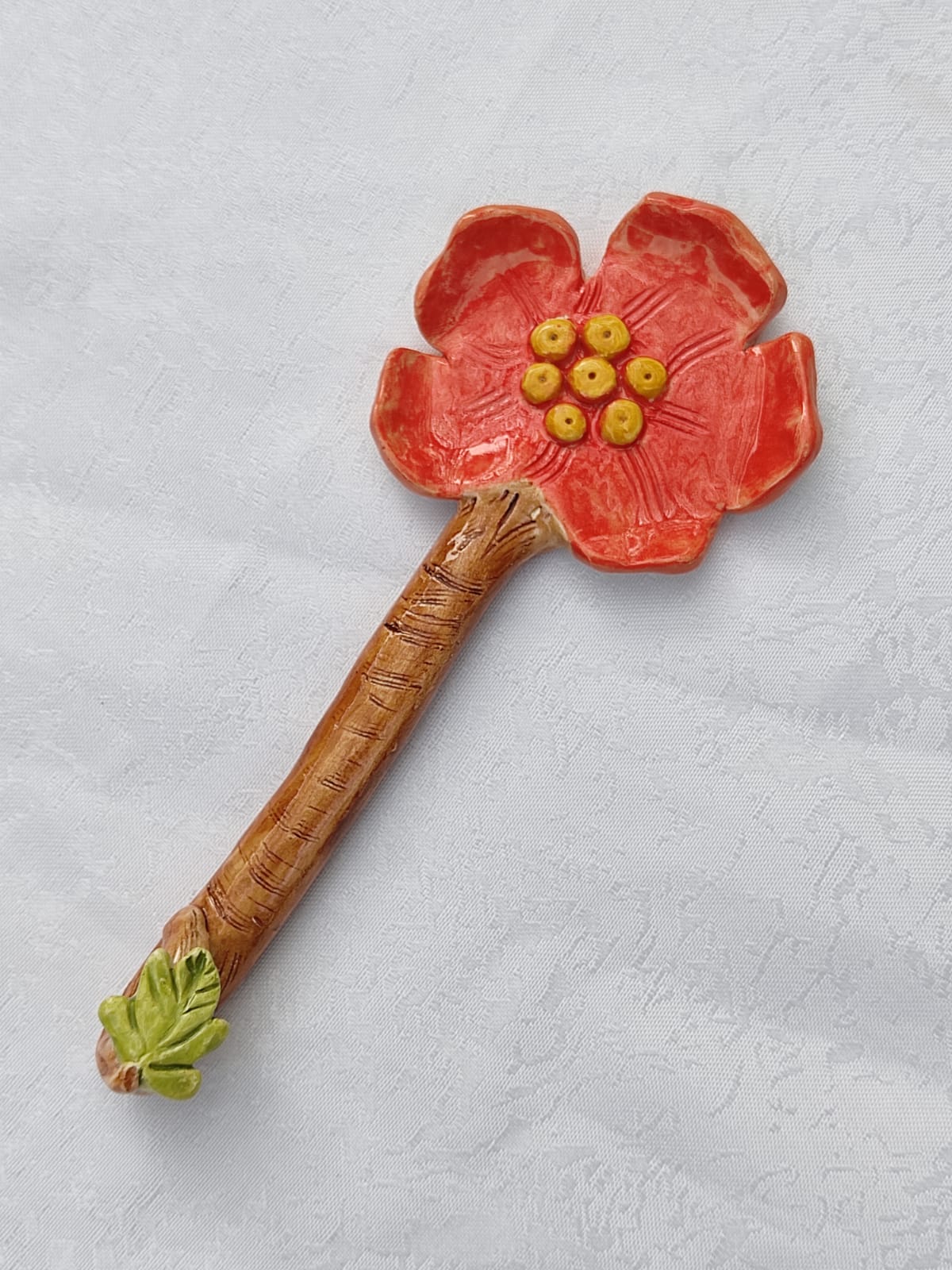 Red flower spoon