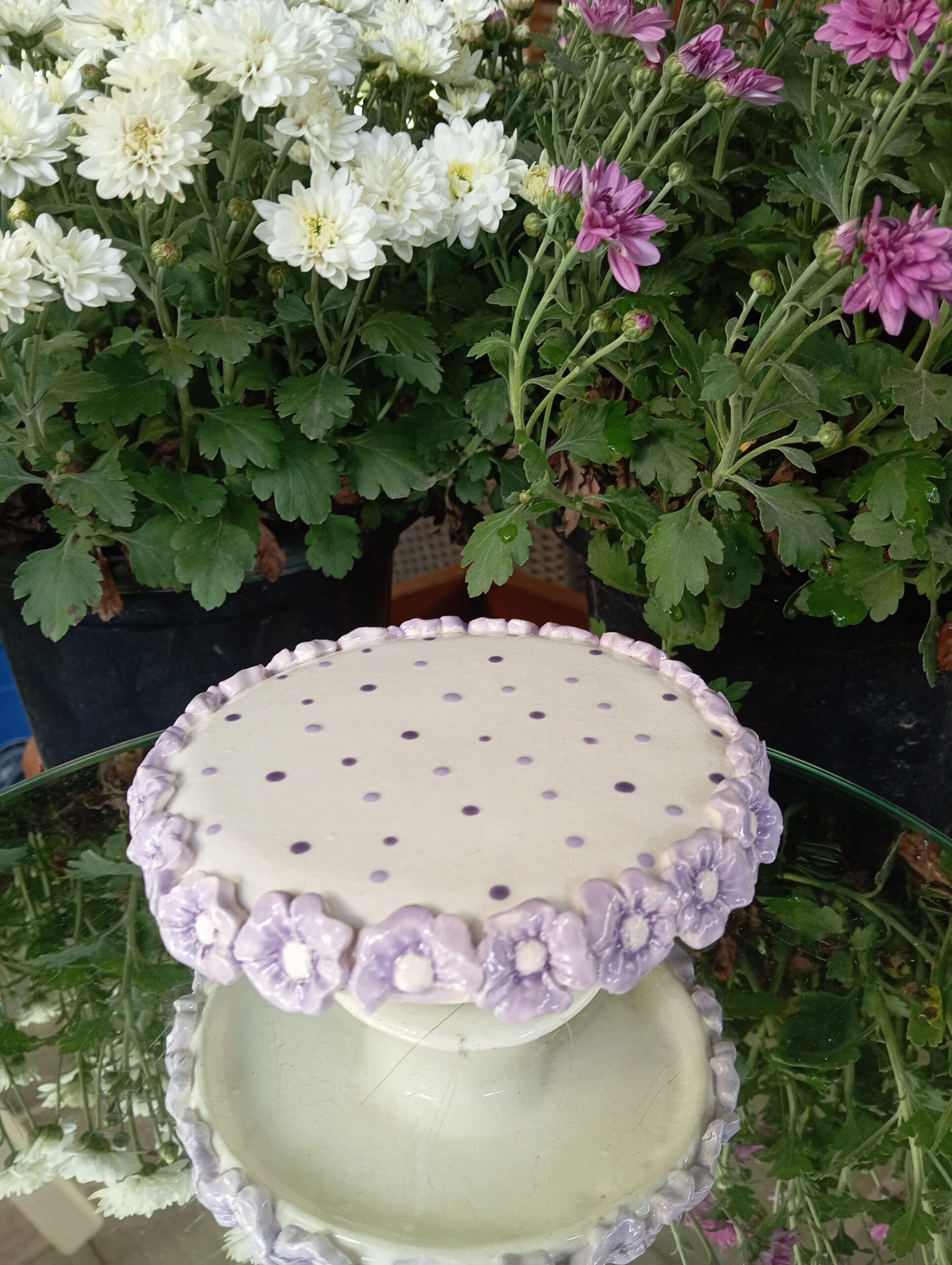 Lavender flowery cup cake stand