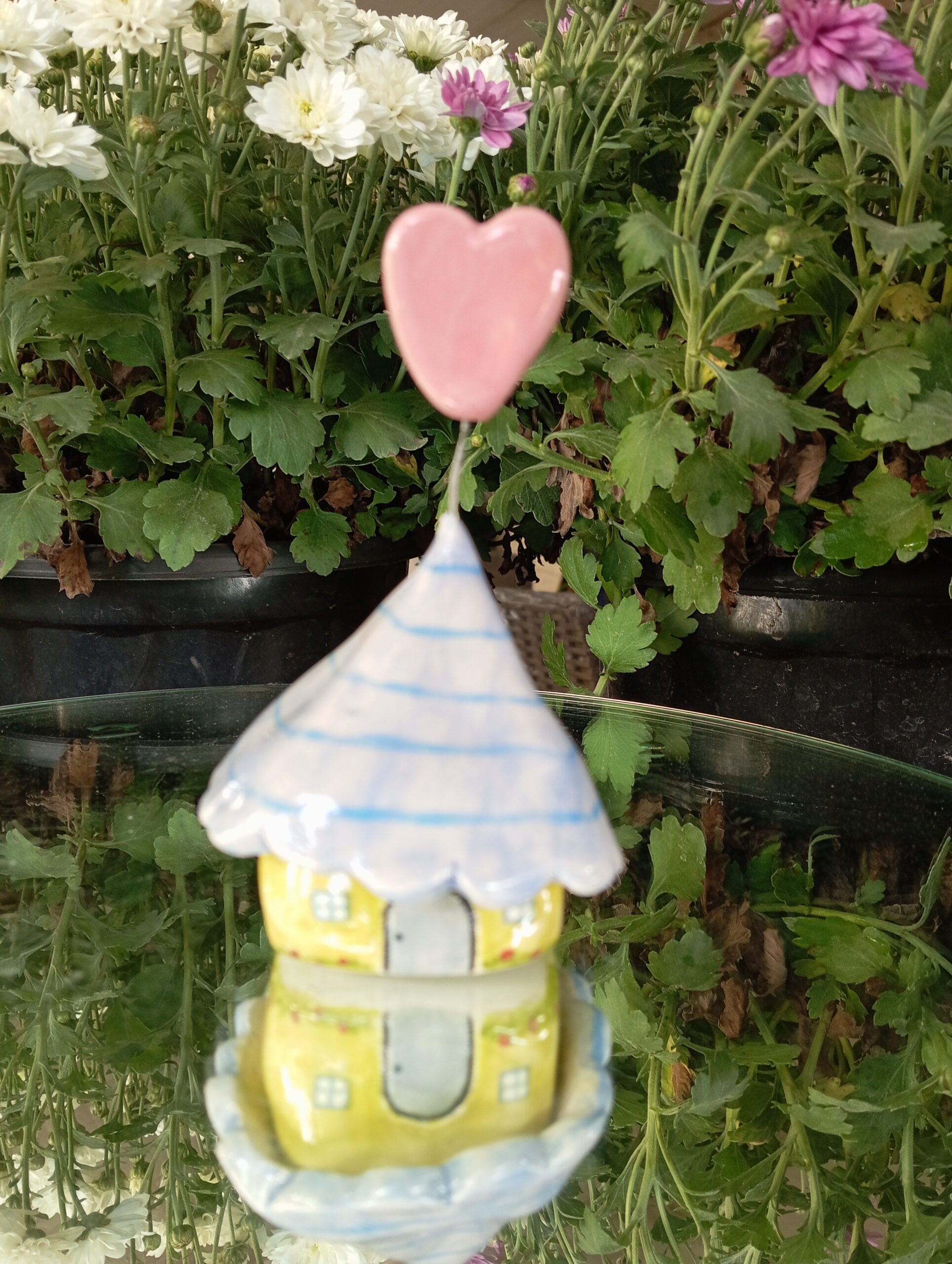 Small house(blue, yellow with heart)