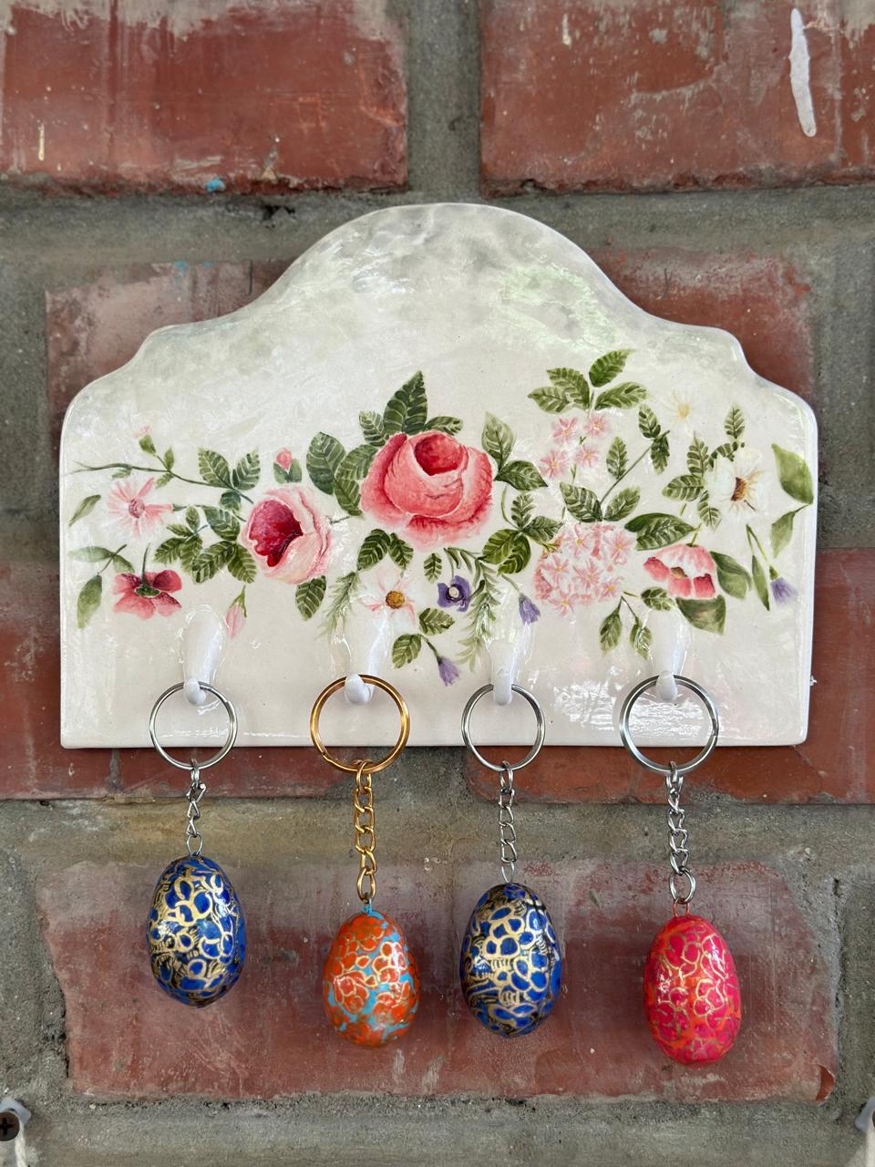 Key chain wall hanging(roses)
