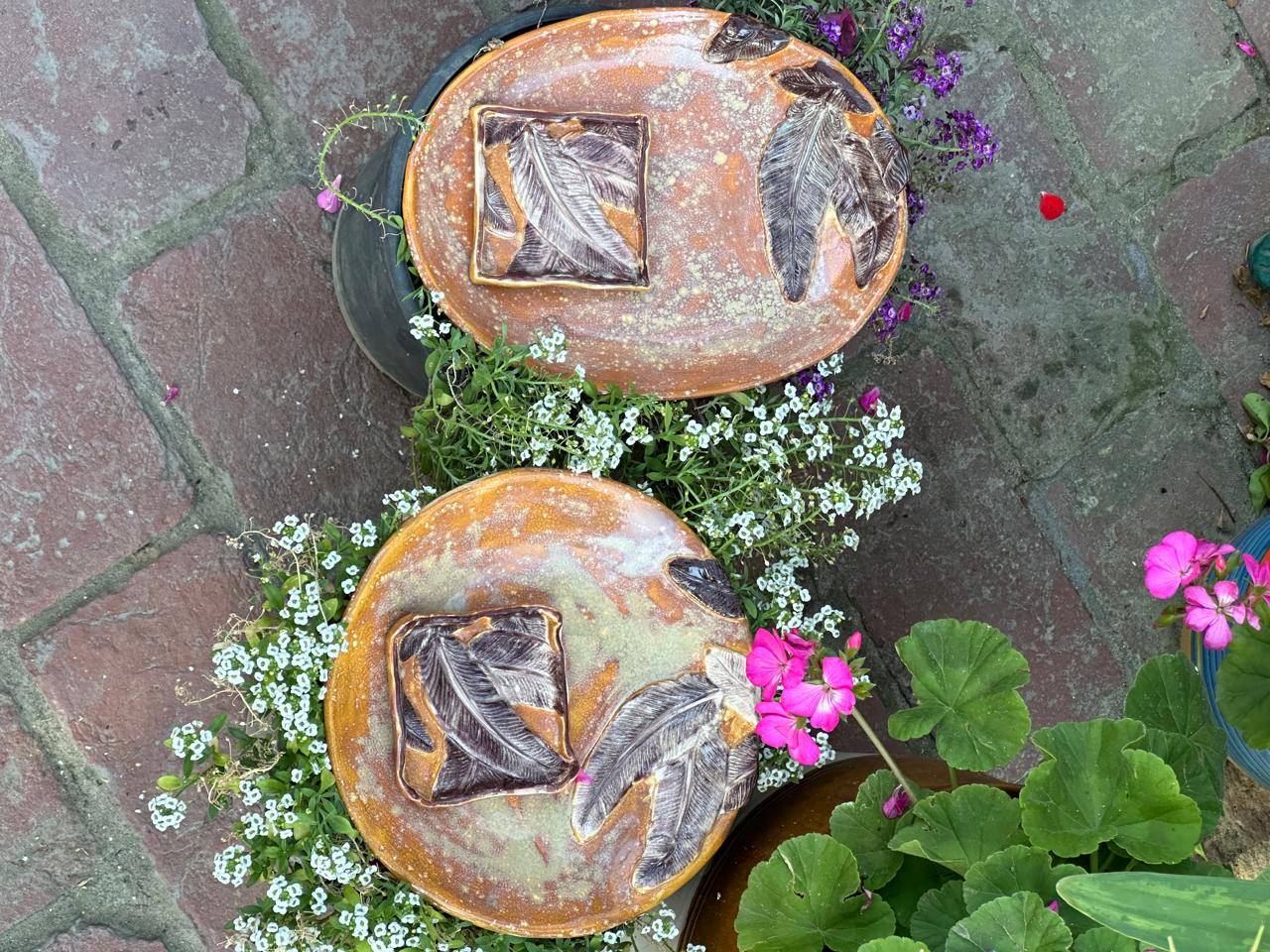 Brown platter set