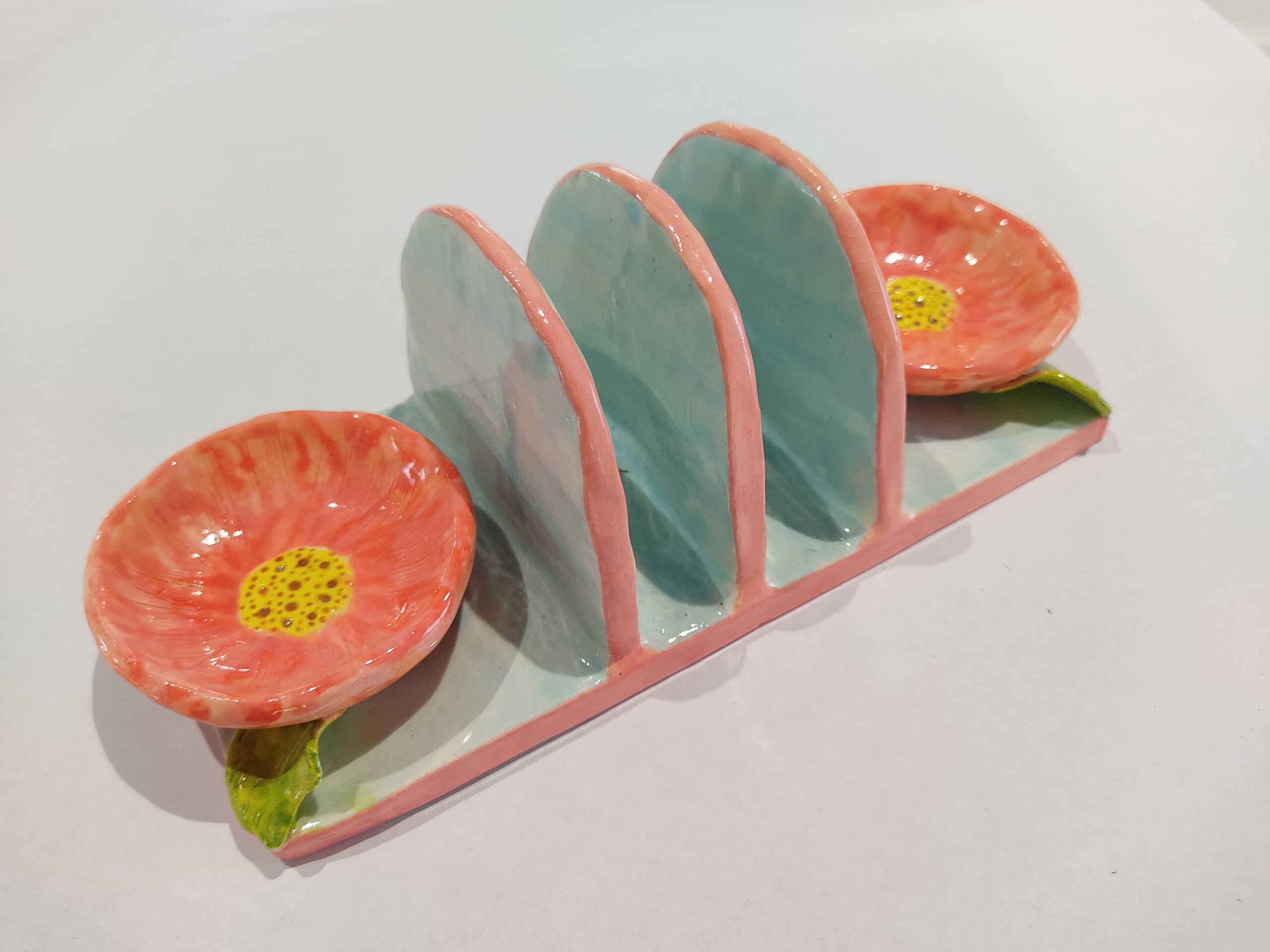 Toast stand