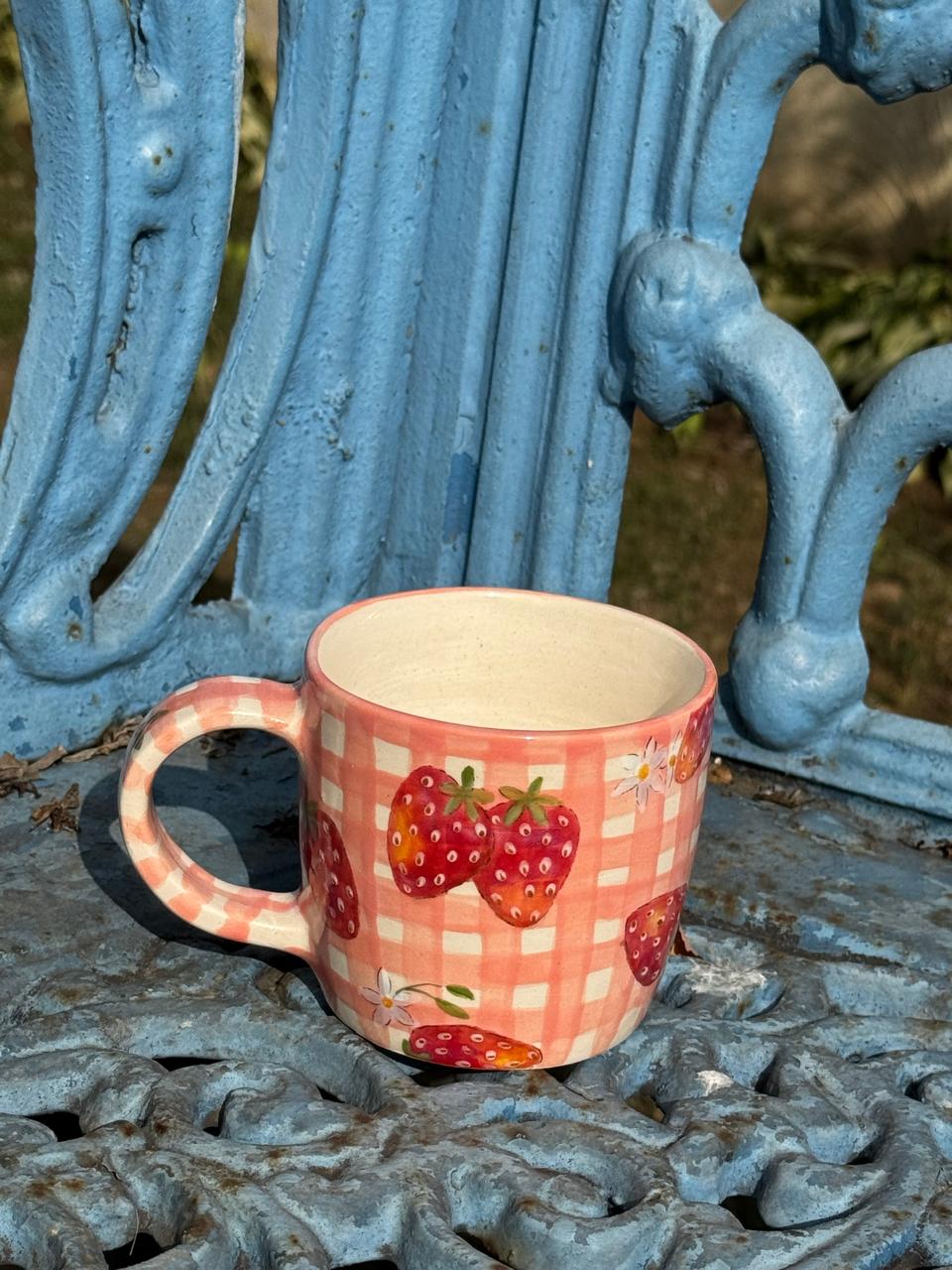 Strawberry small cup (2)