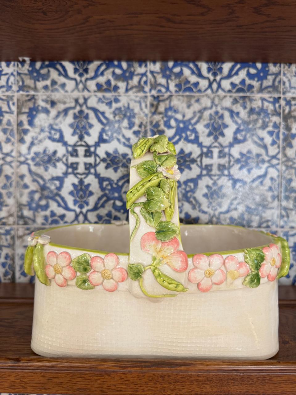 Pea Basket