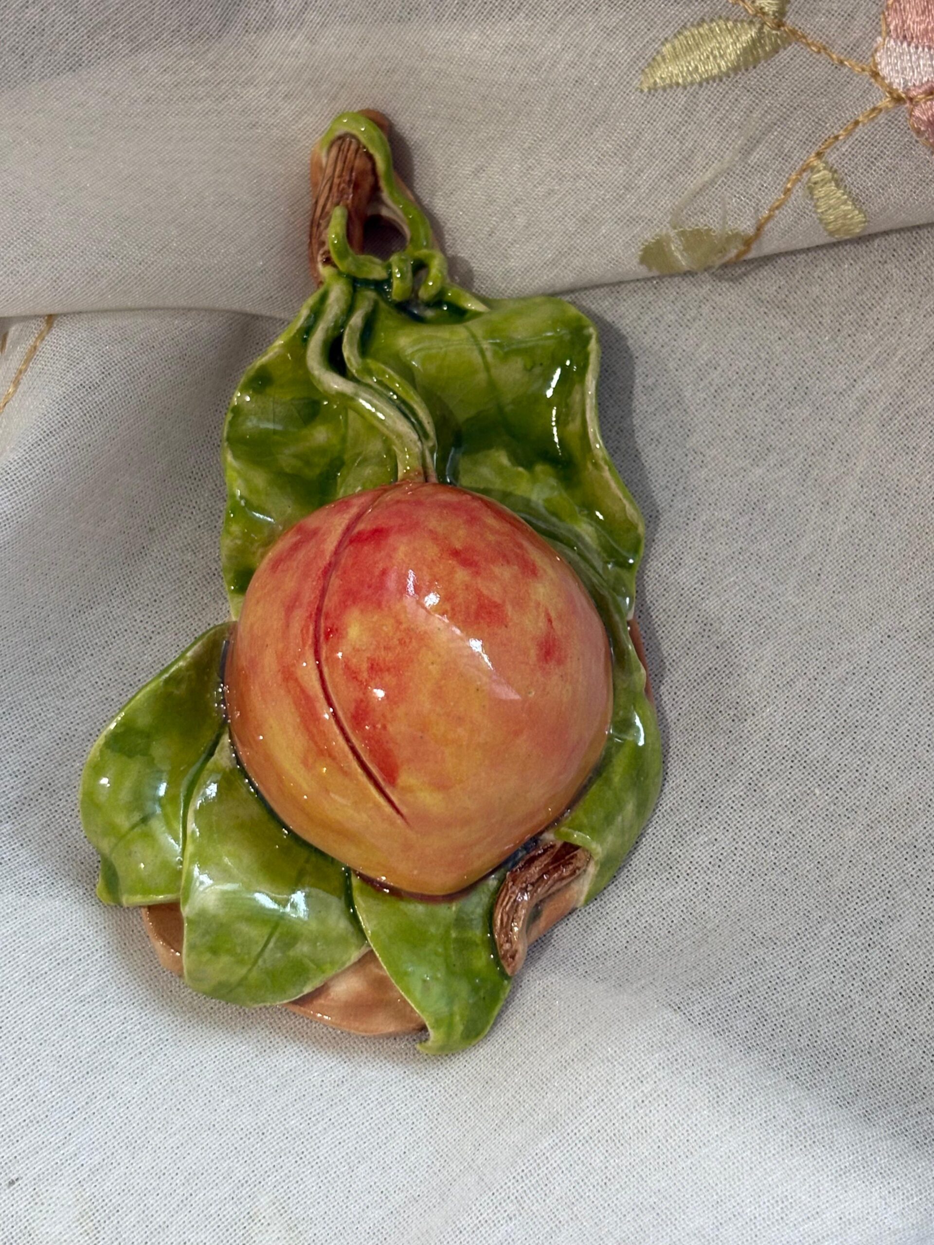 3D small peach hanging
