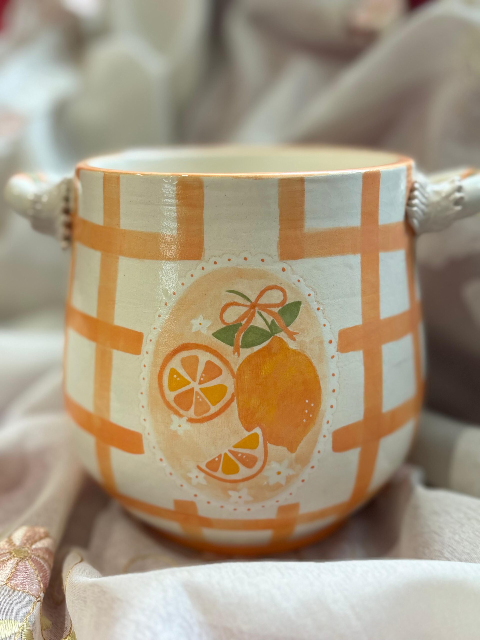 Tangerine Check Pot