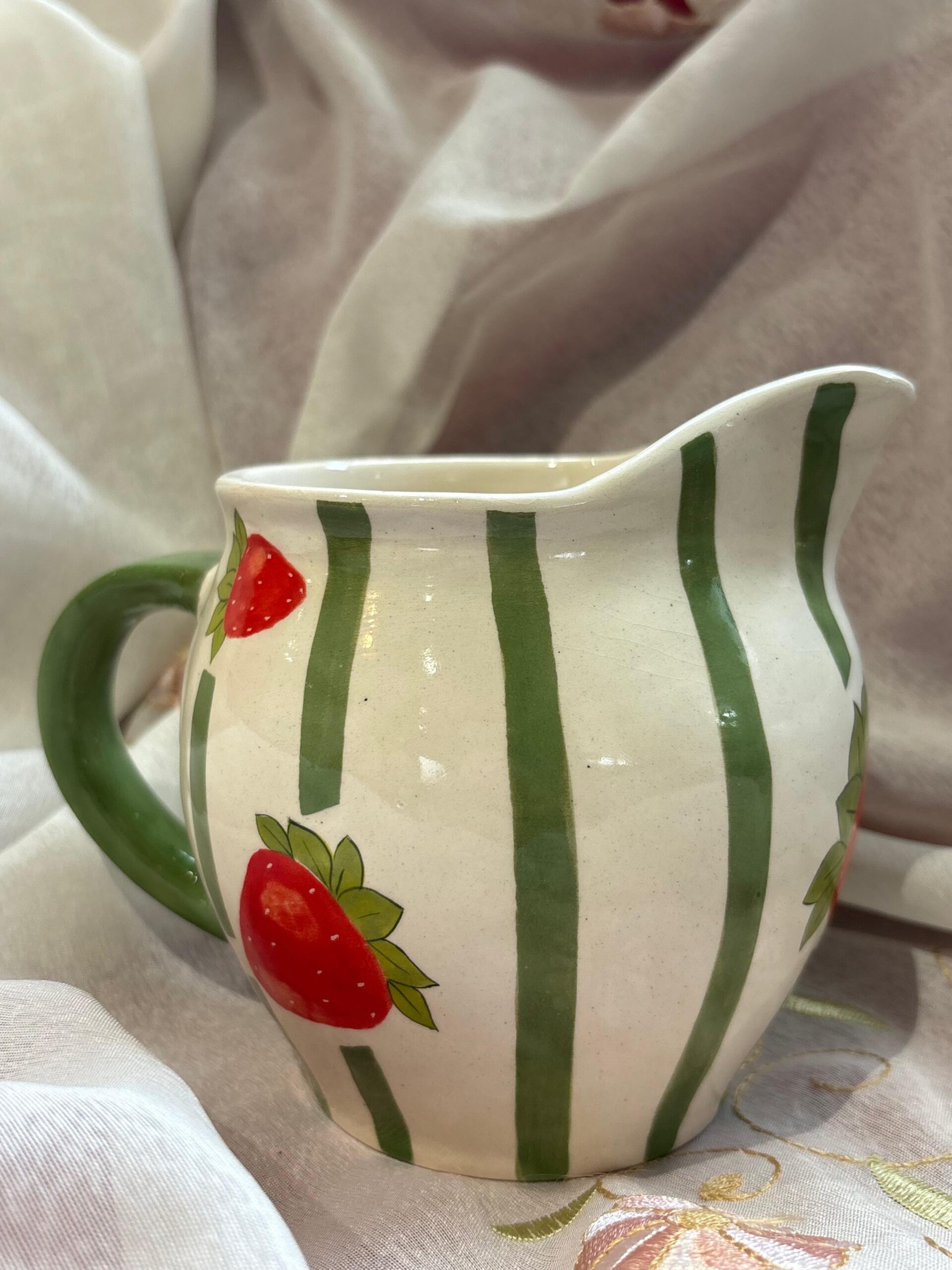 Strawberry 🍓 jug