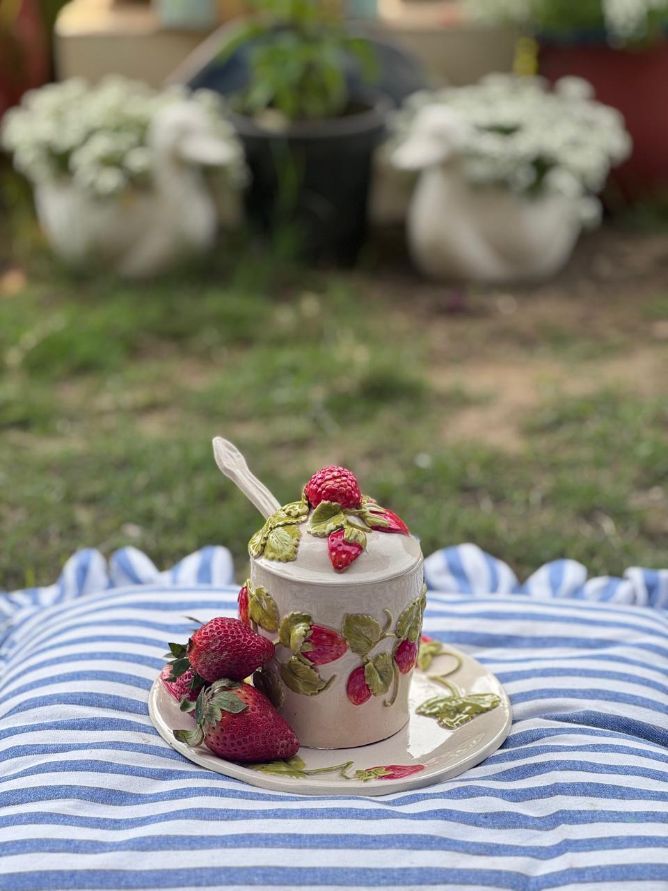 Strawberry Bliss Jar Set