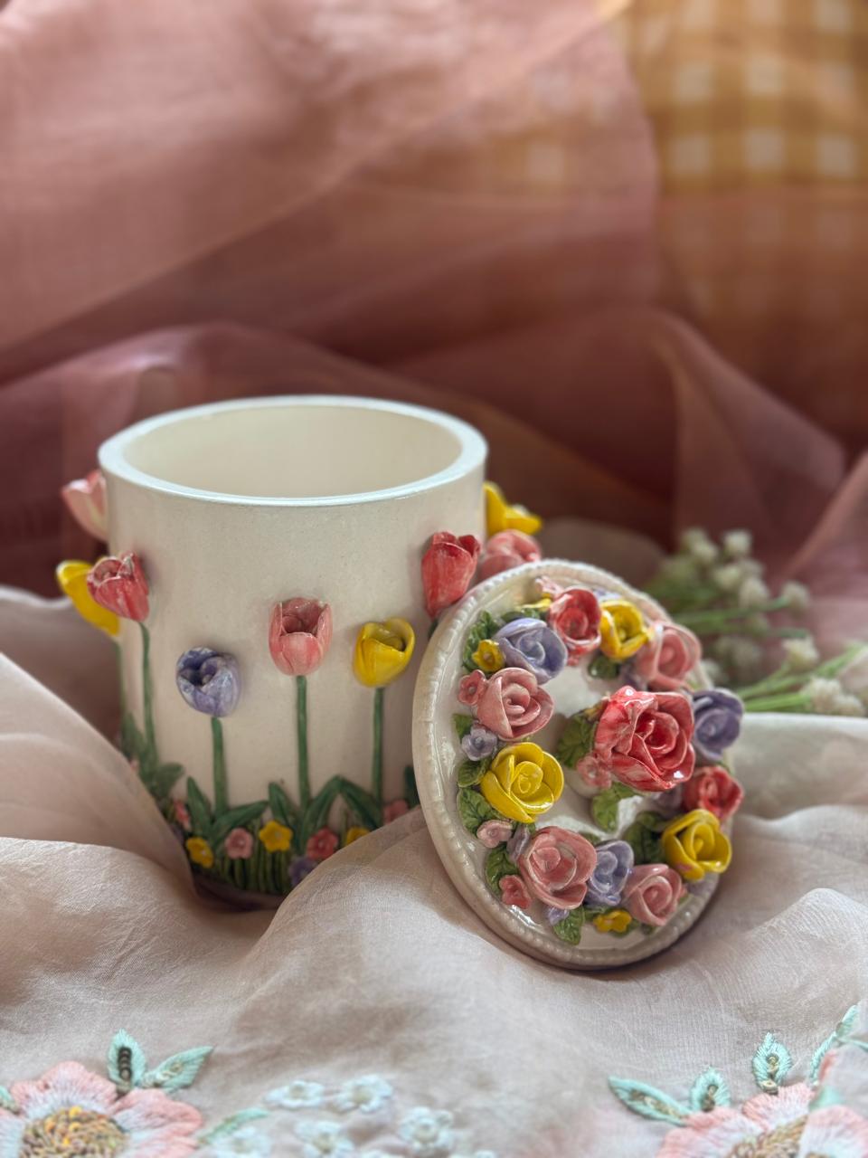 Beautiful Tulip flower box